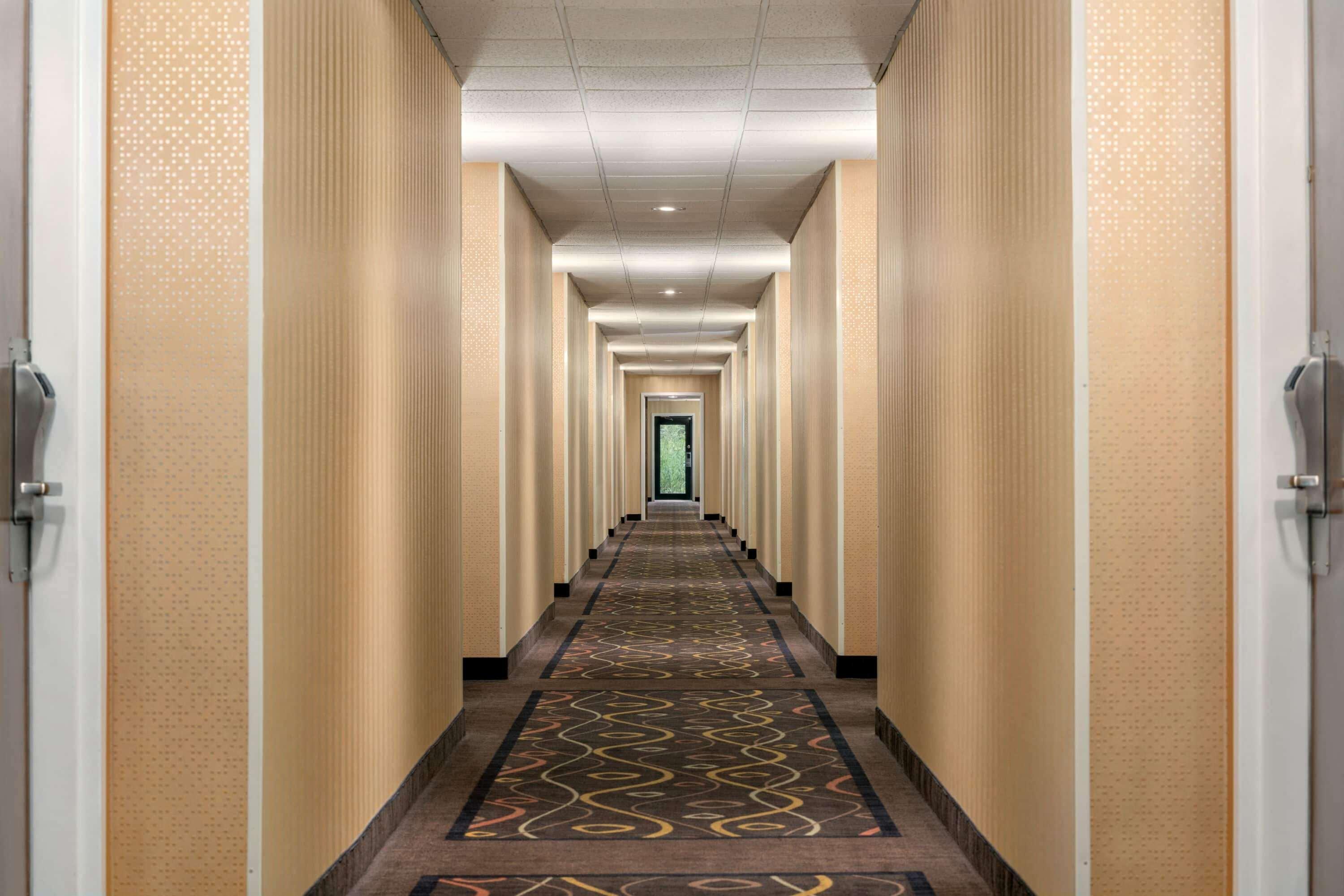 Baymont By Wyndham North Dartmouth Fall River Exterior photo