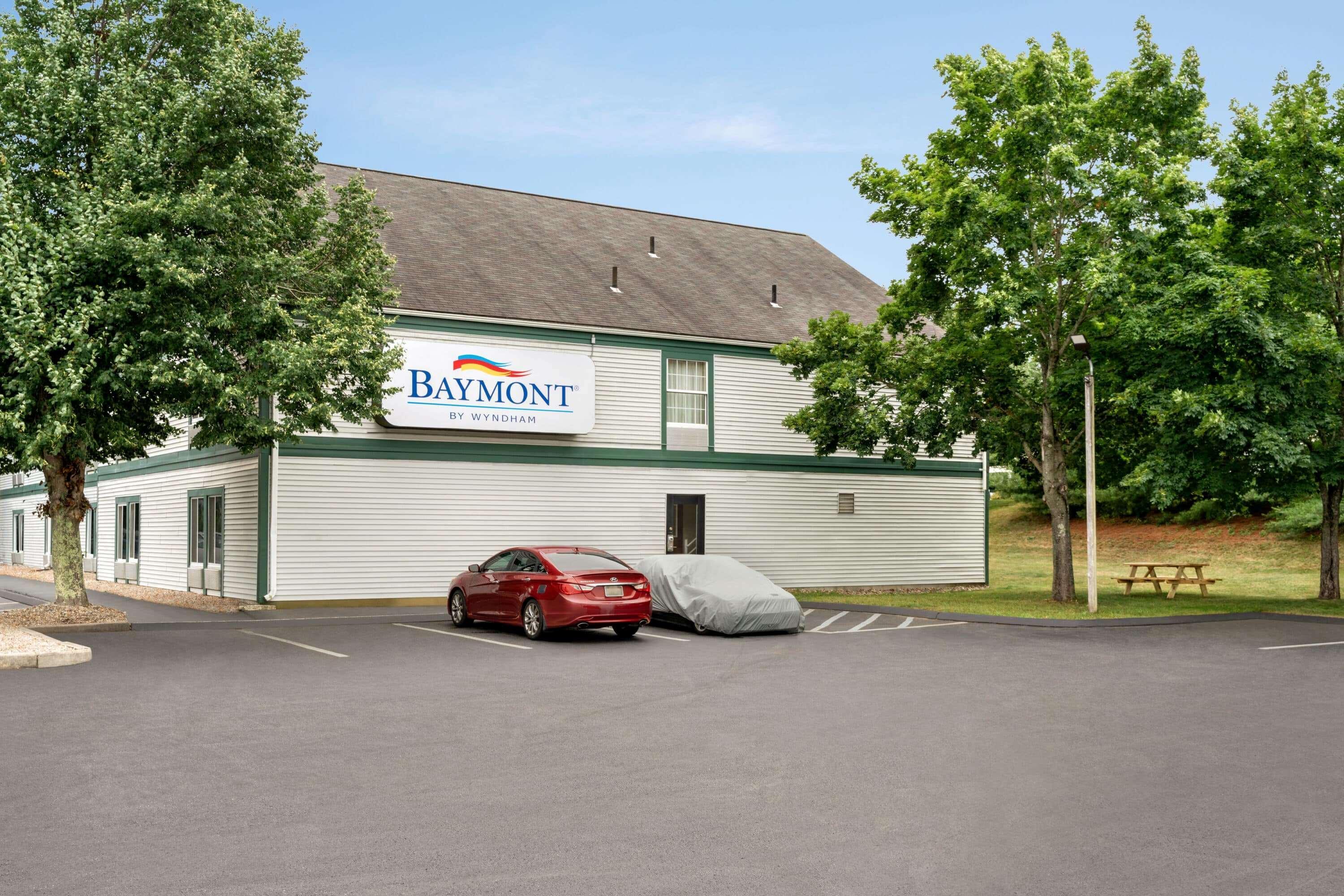Baymont By Wyndham North Dartmouth Fall River Exterior photo