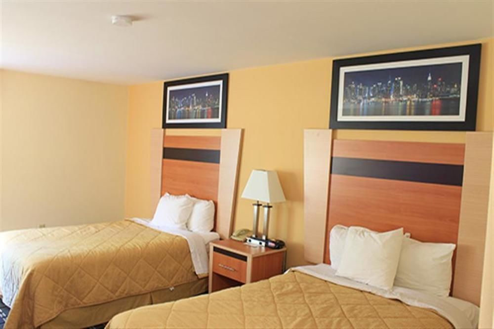 Baymont By Wyndham North Dartmouth Fall River Exterior photo